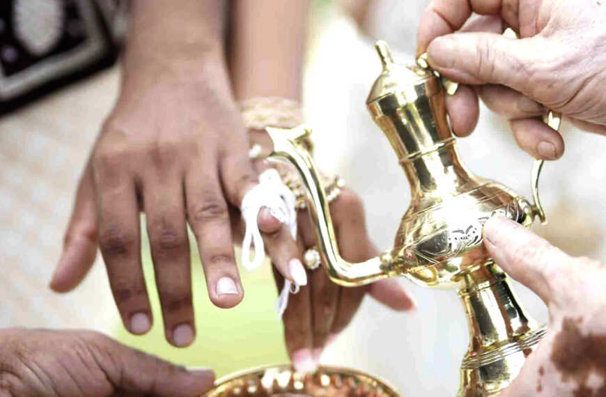 Bride planning her dream wedding with tips on budgeting, priorities, themes, and styles, exploring Poruwa.lk | ශ්‍රී ලාංකීය මංගල යෝජනා, Mangala Yojana, Sri Lanka matrimony, matrimony Sri Lanka, marriage proposals in Sri Lanka, and top wedding proposal websites for seamless matchmaking.